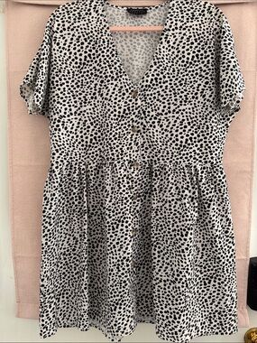 Polka Dot V-Neck Button Midi Dress - Black on White